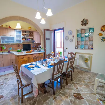 Oda ve Kahvaltı A Due Passi 3*