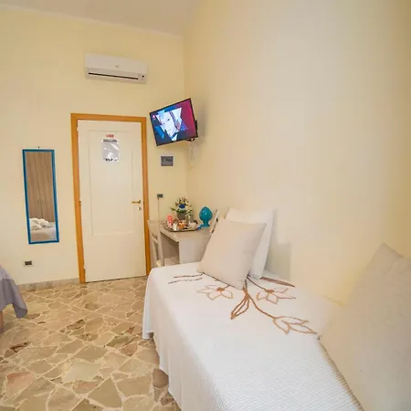 Oda ve Kahvaltı A Due Passi