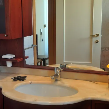 A Due Passi Couette-café Otrante