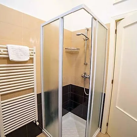 A Due Passi Bed & Breakfast 3*